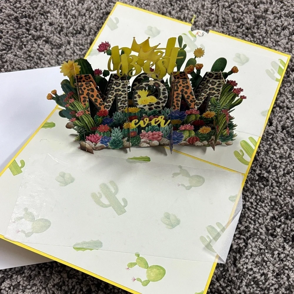Yellow 'Love You Mom' 3D Greeting Card
